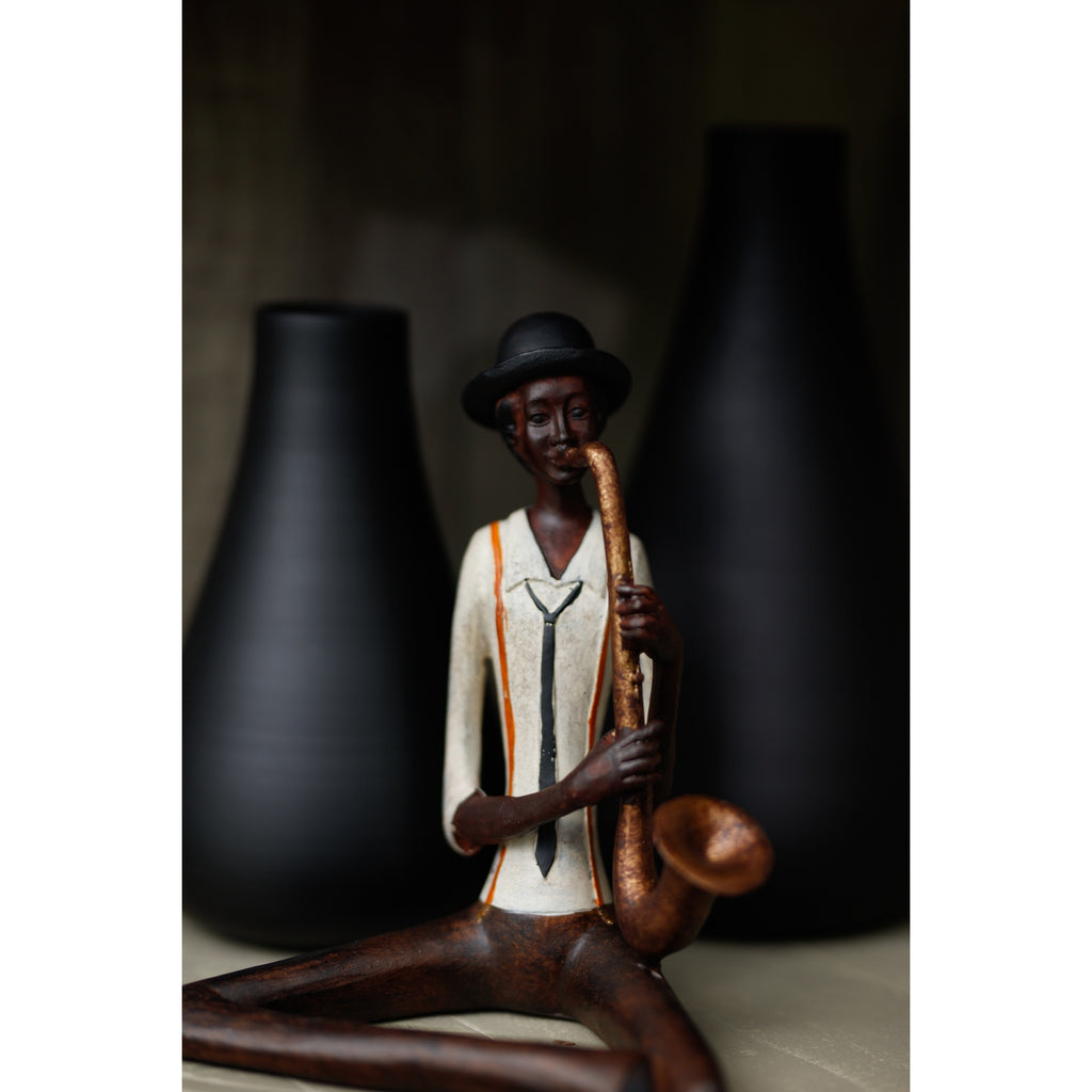 Sitting Jazz Band Saxophonist – alternate view 3