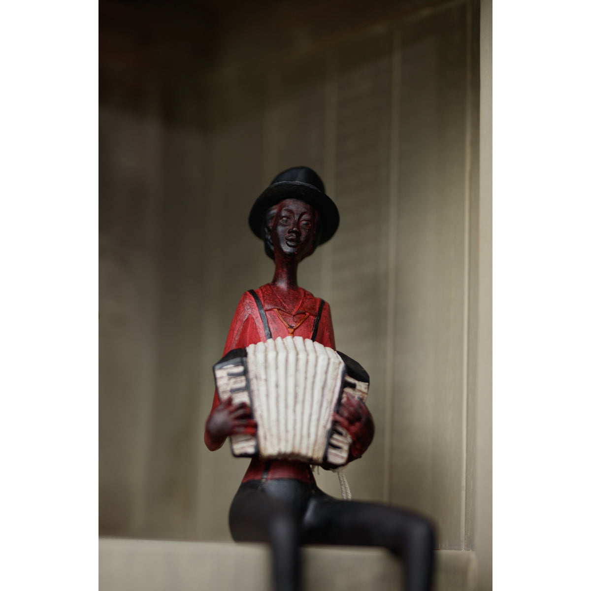Sitting Jazz Band Squeeze Box – alternate view 3