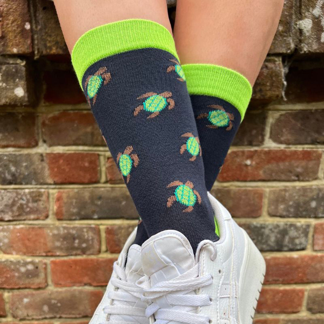 Turtle Bamboo-Blend Socks
