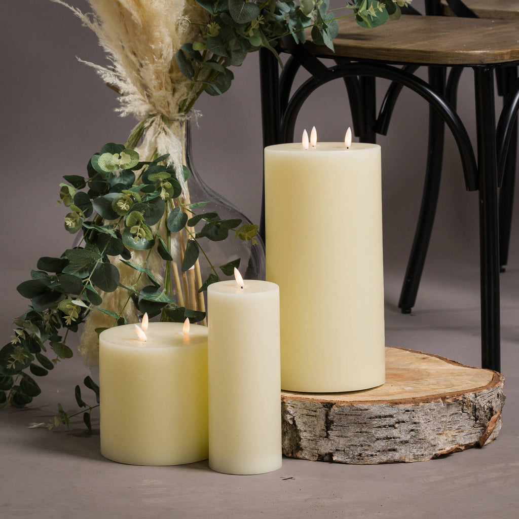 Luxe Collection Natural Glow 3 x 8 LED Cream Wax Candle – alternate view 4