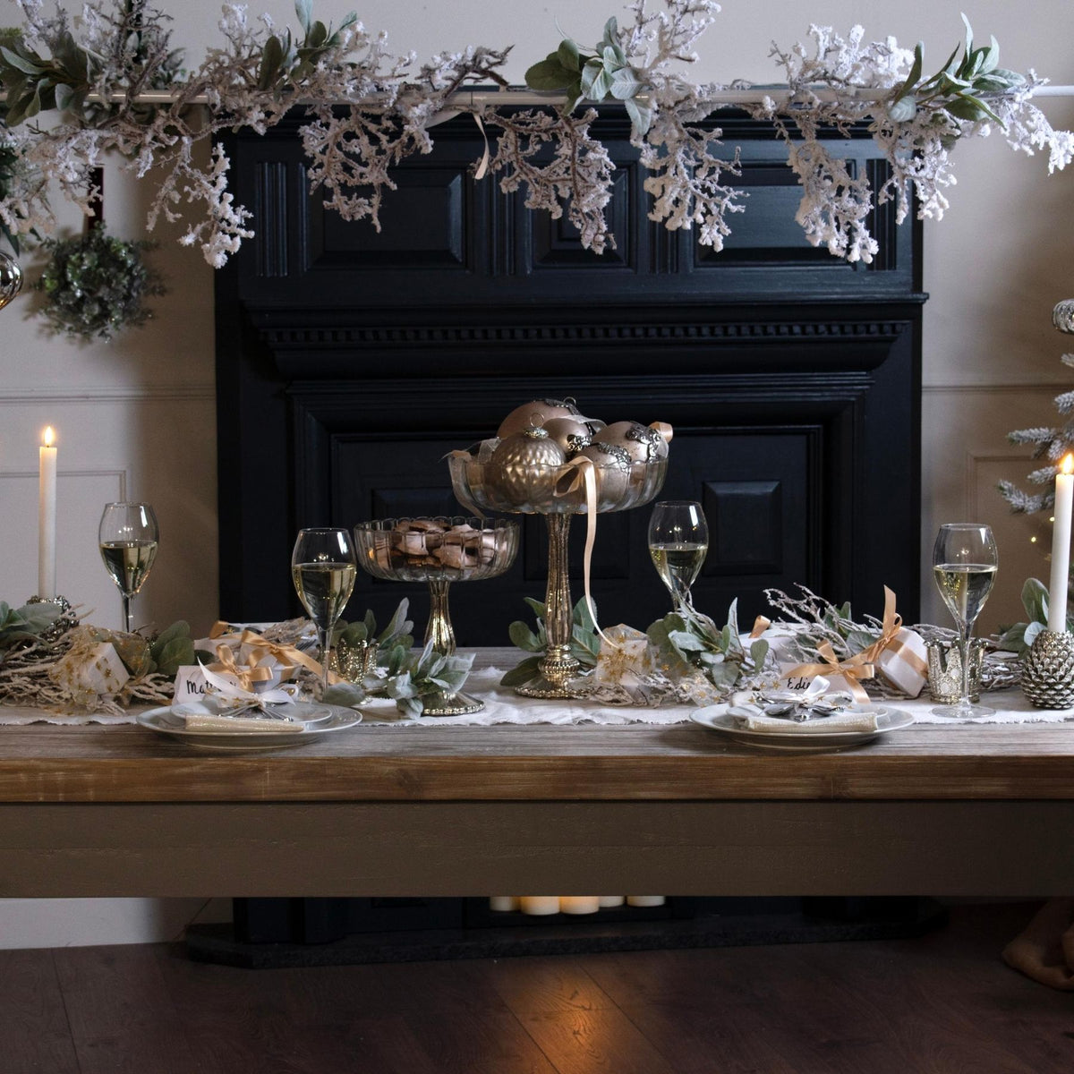 Snowy Garland – alternate view 3