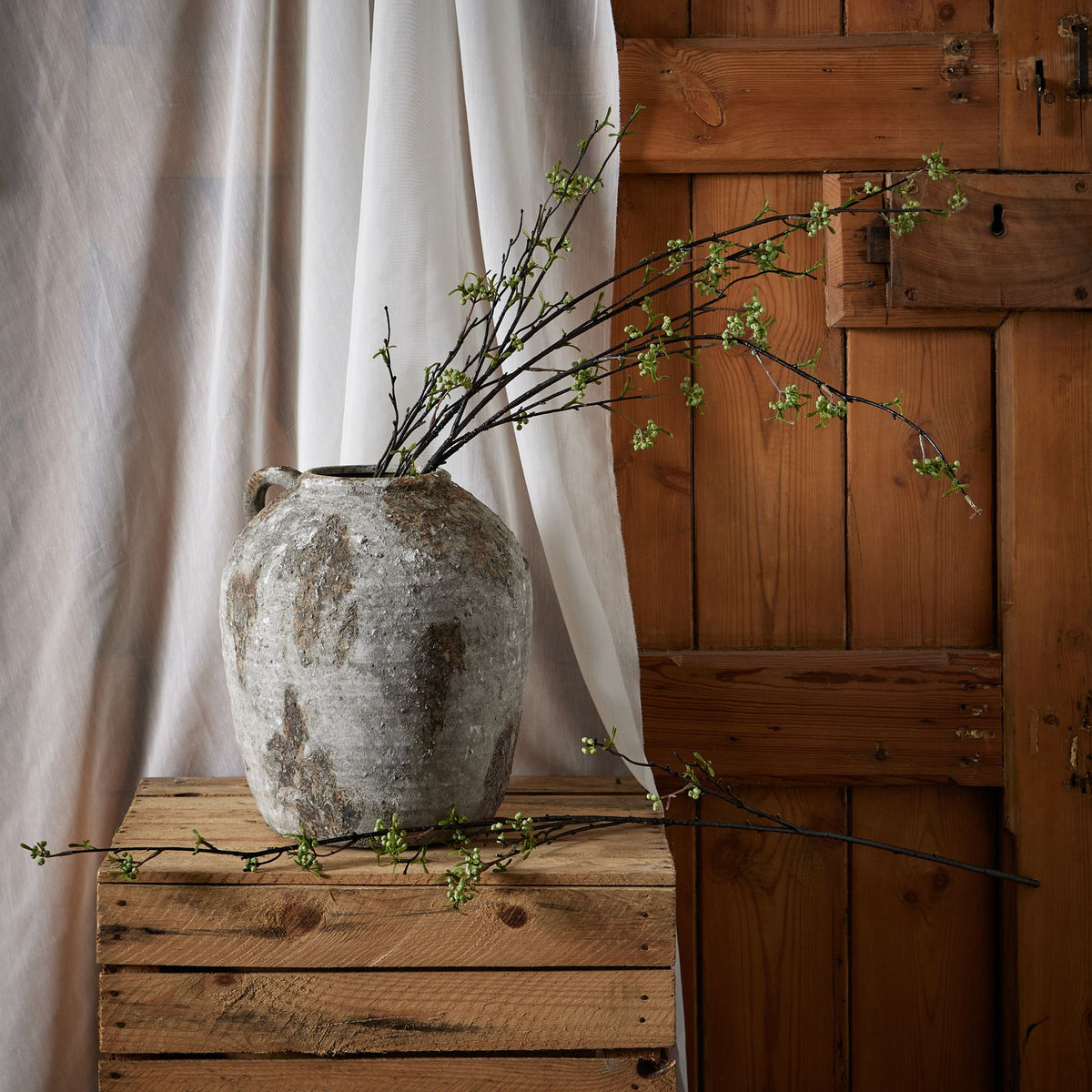 Green Berry Willow Stem – alternate view 3