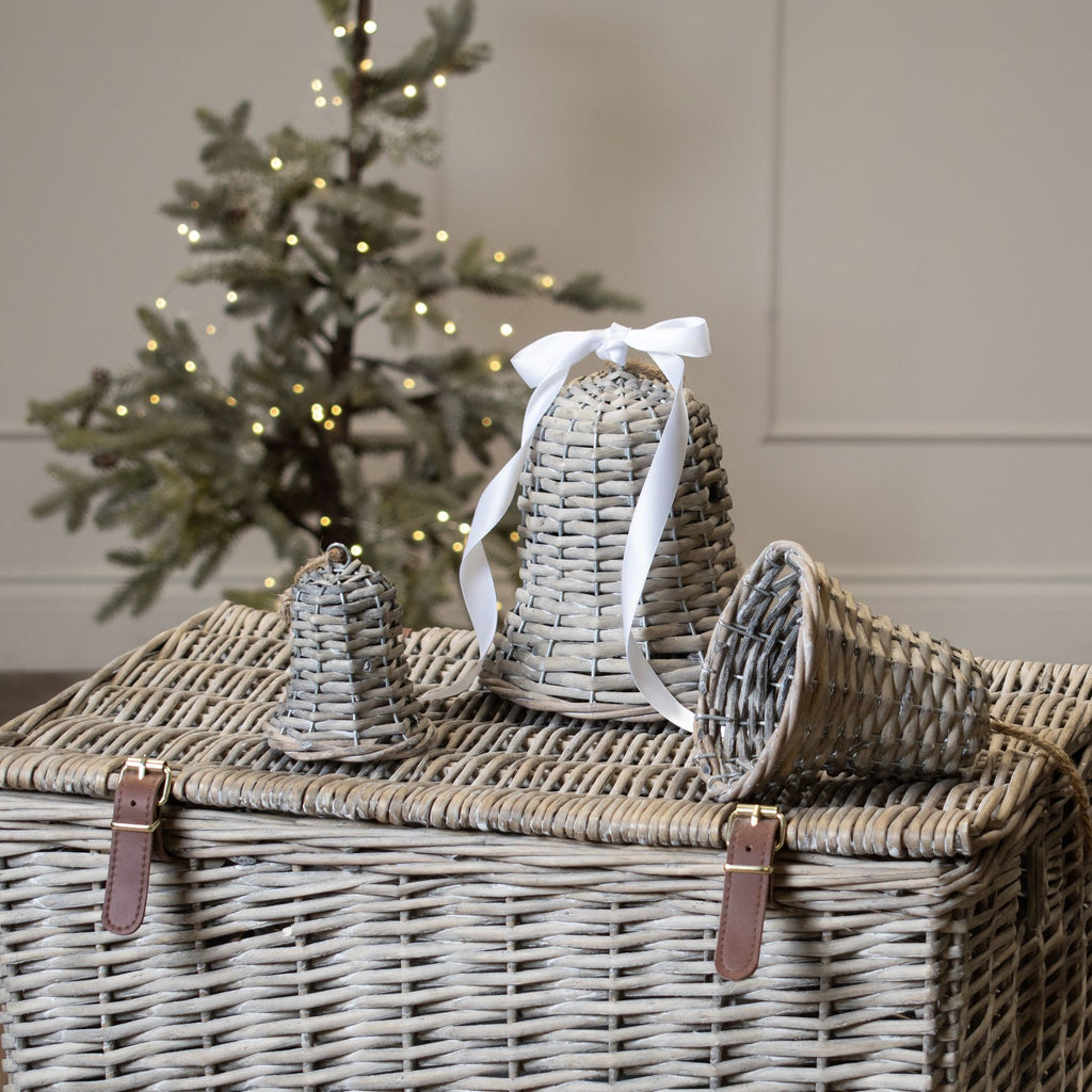 The Noel Collection Large Wicker Bell Decoration – alternate view 4