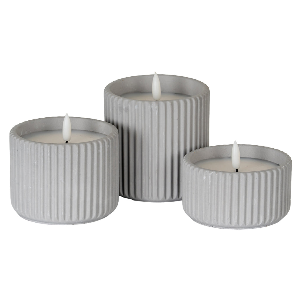 Luxe Collection Natural Glow Chalk Ribbed Medium Led Candle – alternate view 3