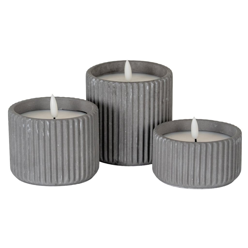Luxe Collection Natural Glow Ribbed Small Led Candle – alternate view 3