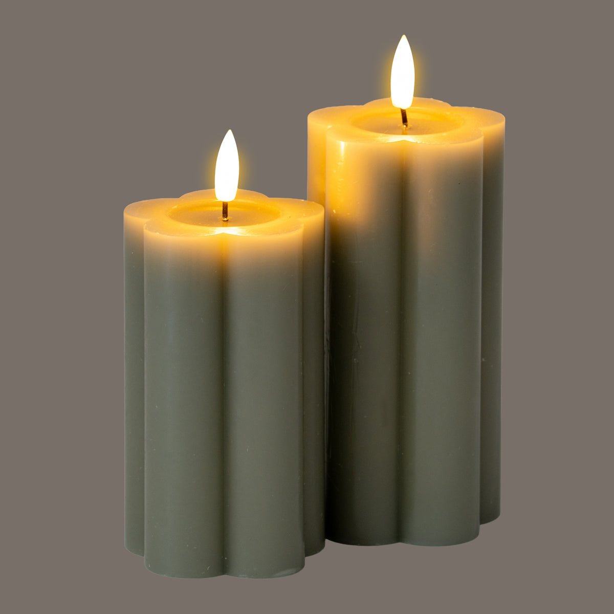 Luxe Collection Natural Glow 2.75x6 Grey Pillar LED Candle – alternate view 4