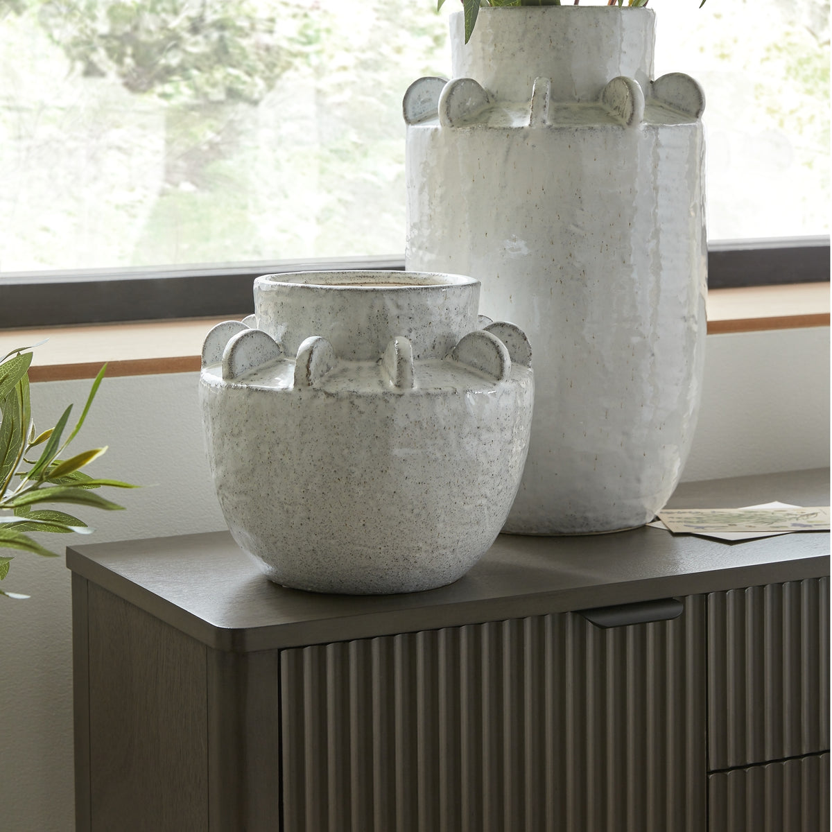 Dara Medium Hydria Vase – alternate view 5