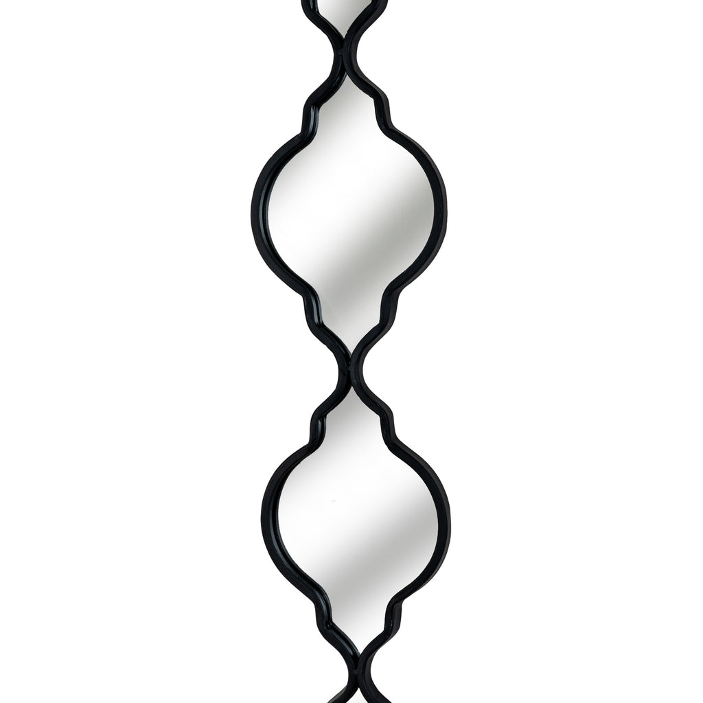 Black Quarterfoil Decorative Hanging Mirror – alternate view 2