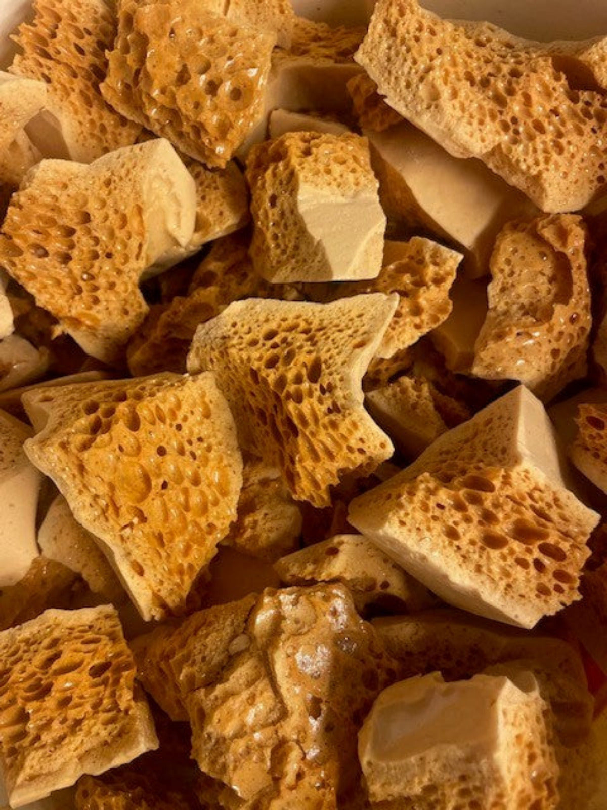 Chocolate Honeycomb, Handmade Dark Chocolate Cinder Toffee (250g)