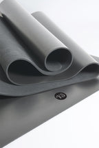 Yoga Studio The Grip Mat 4mm (Long & Wide)
