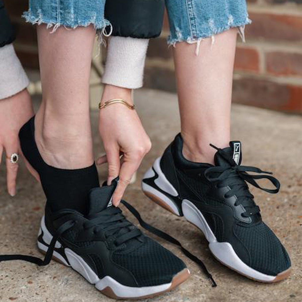Black No-Show Bamboo-Blend Socks