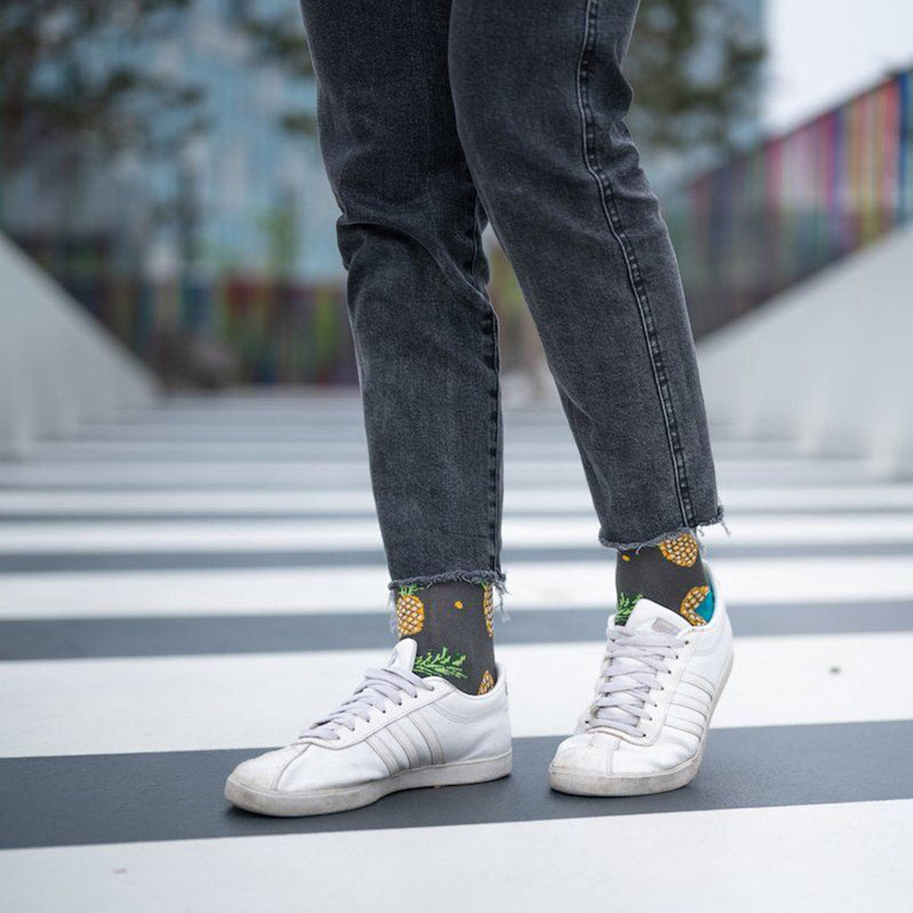 Pineapple Bamboo-Blend Socks